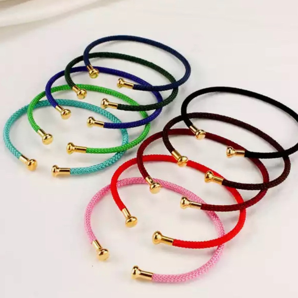 Stackable bangles